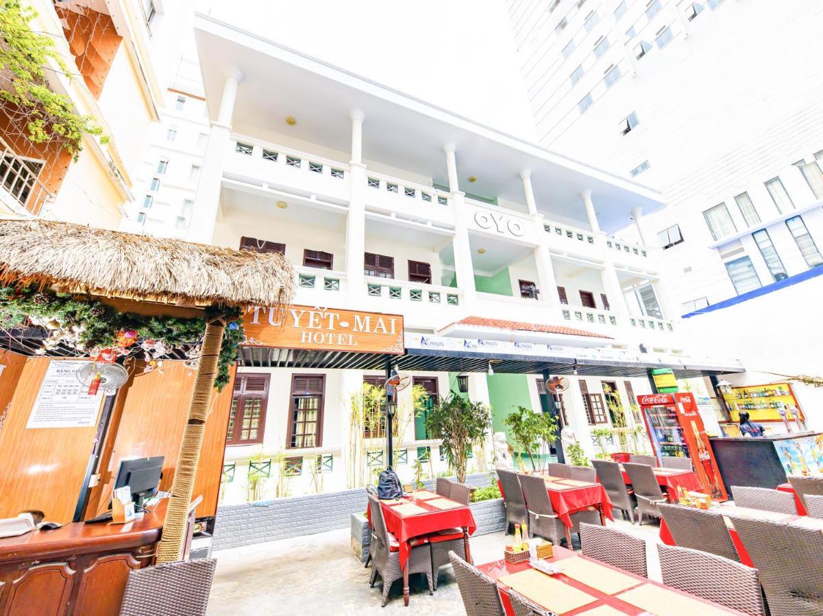 Oyo 381 Tuyet Mai Hotel Nha Trang Exteriör bild